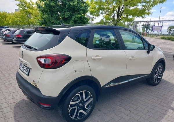 Renault Captur cena 42900 przebieg: 44000, rok produkcji 2017 z Poznań małe 137